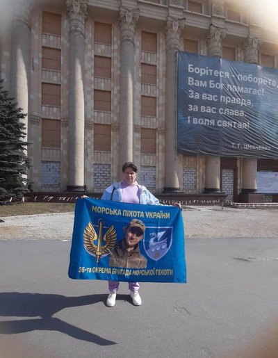 Мати військового на акції щодо повернення полонених Мати військового на акції щодо повернення полонених