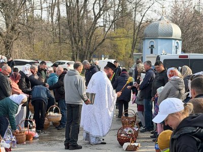 Великдень: у церквах та храмах Дніпра освячують паски