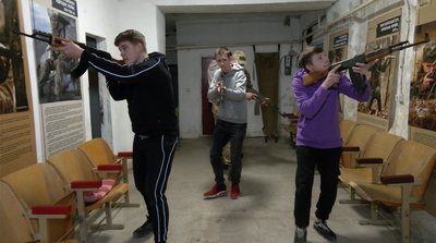 Любов до дітей лишилась незмінна: ветеран з Черкас повернувся до викладання Любов до дітей лишилась незмінна: ветеран з Черкас повернувся до викладання