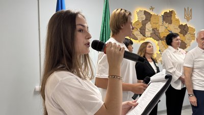1 вересня у Харкові відкрили три нові підземні школи 1 вересня у Харкові відкрили три нові підземні школи