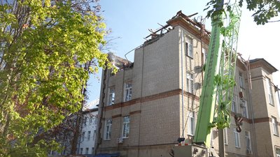 Роблять операції, які раніше в Чернігові не робили: як працюють медики-переселенці із Сум Роблять операції, які раніше в Чернігові не робили: як працюють медики-переселенці із Сум