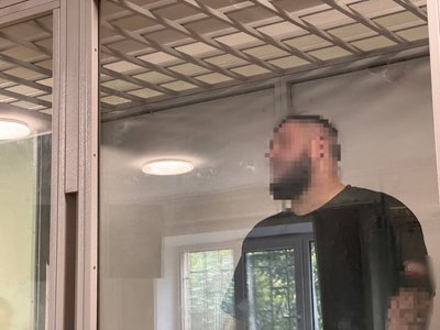 Залишили під вартою: у Дніпрі пройшов розгляд справи про побиття військовим побратима зі 155 бригади перед строєм