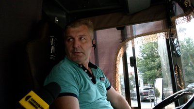 У Житомирі автобуси почали курсувати рідше: чому збільшили інтервал руху і коли його відновлять У Житомирі автобуси почали курсувати рідше: чому збільшили інтервал руху і коли його відновлять