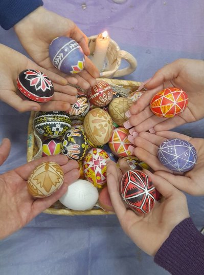 Великодні писанки Великодні писанки
