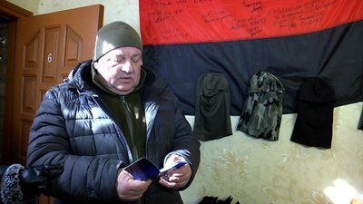 Чотирьох житомирських волонтерок з "Бабусиного батальйону" відзначили медалями Чотирьох житомирських волонтерок з "Бабусиного батальйону" відзначили медалями