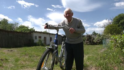 У 95 співає у хорі і щодня їздить велосипедом: історія життя Миколи Шумейка з Рівненщини У 95 співає у хорі і щодня їздить велосипедом: історія життя Миколи Шумейка з Рівненщини