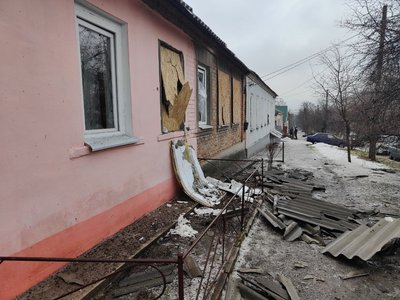 "Стеля впала прямо на колиску". Що відбувається на місці атаки РФ на Дніпро "Стеля впала прямо на колиску". Що відбувається на місці атаки РФ на Дніпро