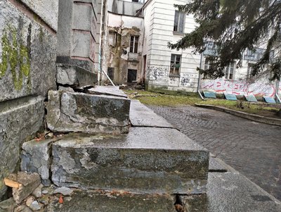 Музей науки замість Будинку офіцерів у Луцьку: скільки коштуватиме реставрація Музей науки замість Будинку офіцерів у Луцьку: скільки коштуватиме реставрація