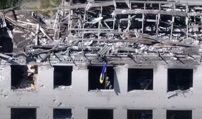 "Тепер противник намагається нас спинити". Як зачищали Зарічне та яку роль у відбитті селища зіграли полонені "Тепер противник намагається нас спинити". Як зачищали Зарічне та яку роль у відбитті селища зіграли полонені
