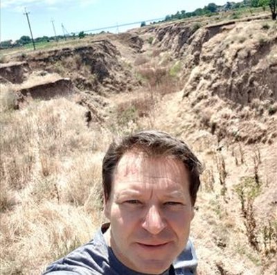 "Був реальний страх, що тебе затримають". Історія херсонського волонтера, який возив допомогу в окуповані села "Був реальний страх, що тебе затримають". Історія херсонського волонтера, який возив допомогу в окуповані села