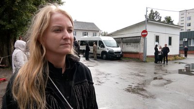 У Чернігові попрощалися із оборонцем Чернігівщини Юрієм Гусаком, який пробув у російському полоні понад 3 роки У Чернігові попрощалися із оборонцем Чернігівщини Юрієм Гусаком, який пробув у російському полоні понад 3 роки