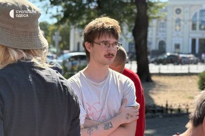 Як одеські волонтери щонеділі допомагають безпритульним Як одеські волонтери щонеділі допомагають безпритульним