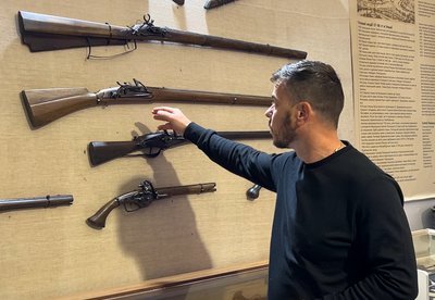 Планує створити власний історичний музей: житель Черкащини зібрав колекцію старожитностей Планує створити власний історичний музей: житель Черкащини зібрав колекцію старожитностей