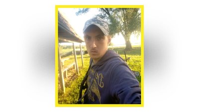 На Чернігівщині поховали захисників Андрія Бацуру, Олександра Сороку, Петра Копача та Владислава Гончарова На Чернігівщині поховали захисників Андрія Бацуру, Олександра Сороку, Петра Копача та Владислава Гончарова