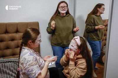 Оля і Оля — Настіні подруги, які стануть партнерками на її пологах Оля і Оля — Настіні подруги, які стануть партнерками на її пологах