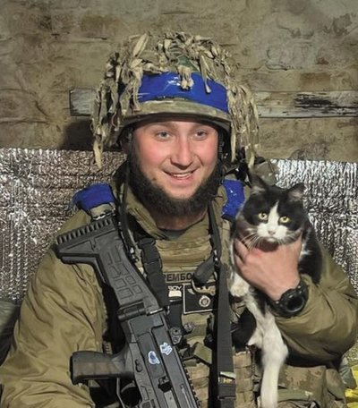 "Він був "людиною з неба": історія 26-річного захисника Вадима Власюка з Хмельниччини "Він був "людиною з неба": історія 26-річного захисника Вадима Власюка з Хмельниччини
