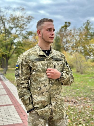 "Він загинув у мене на руках": історія актора, який став прикордонником "Він загинув у мене на руках": історія актора, який став прикордонником