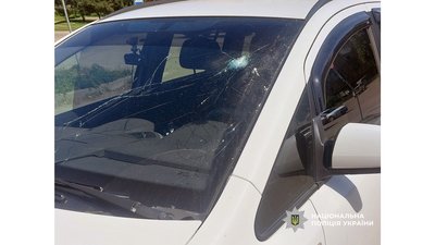 "Продавці й охоронці кричали: «Біжіть»": очевидці про атаку РФ по Прилуках, де загинули 3 людей, ще 29 — поранені "Продавці й охоронці кричали: «Біжіть»": очевидці про атаку РФ по Прилуках, де загинули 3 людей, ще 29 — поранені