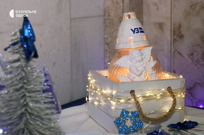 В Одесу привезли Вифлеємський вогонь В Одесу привезли Вифлеємський вогонь