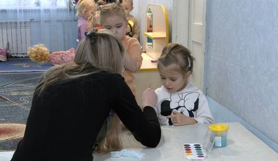 В Каневі планують закрити чотири з восьми дитячих садочків В Каневі планують закрити чотири з восьми дитячих садочків