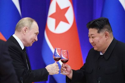 Північна Корея: як диктатура впливає на культуру Північна Корея: як диктатура впливає на культуру