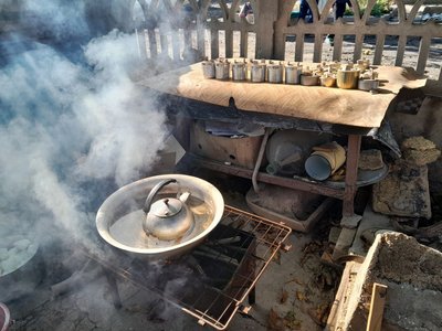 "Мені кажуть — я фея тепла": як одеситка допомагає військовим окопними свічками "Мені кажуть — я фея тепла": як одеситка допомагає військовим окопними свічками