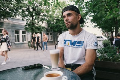 Бути не таким, як усі — не означає бути гіршим. Це означає бути іншим Бути не таким, як усі — не означає бути гіршим. Це означає бути іншим