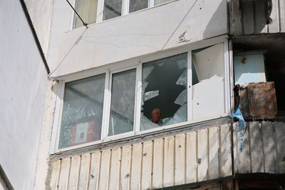 Херсон після чергового обстрілу: що розповідають очевидці Херсон після чергового обстрілу: що розповідають очевидці