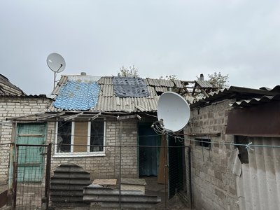 «Відчуття, що дрони по хаті літали». Як живе Ясногірка під ударами авіабомб та FPV-дронів «Відчуття, що дрони по хаті літали». Як живе Ясногірка під ударами авіабомб та FPV-дронів