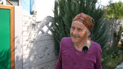 "Бомблять, ракети літають". Як живе село Слов’янка на Дніпропетровщині, що за 20 кілометрів від фронту "Бомблять, ракети літають". Як живе село Слов’янка на Дніпропетровщині, що за 20 кілометрів від фронту