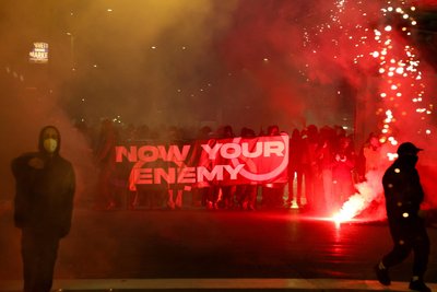 Антиолімпійські протести в Мілані закінчилися сутичками з поліцією Антиолімпійські протести в Мілані закінчилися сутичками з поліцією