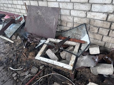 Троє травмованих, двоє з них — у важкому стані: подробиці дронової атаки на Черкащину Троє травмованих, двоє з них — у важкому стані: подробиці дронової атаки на Черкащину