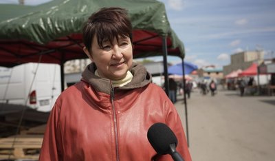 Світлана Повар, полуниця, ціни, ринок, купити полуницю, 24 квітня 2026, Тернопіль Світлана Повар, полуниця, ціни, ринок, купити полуницю, 24 квітня 2026, Тернопіль