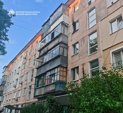 Поранено людину, пошкоджено лікарню, будинки, спорткомплекс: як на Дніпропетровщині минула ніч проти 12 серпня Поранено людину, пошкоджено лікарню, будинки, спорткомплекс: як на Дніпропетровщині минула ніч проти 12 серпня