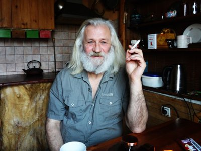 Заповіт Юрія Косіна: "Шукайте красу в собі і у світі!". Пішов із життя великий майстер світлин Заповіт Юрія Косіна: "Шукайте красу в собі і у світі!". Пішов із життя великий майстер світлин
