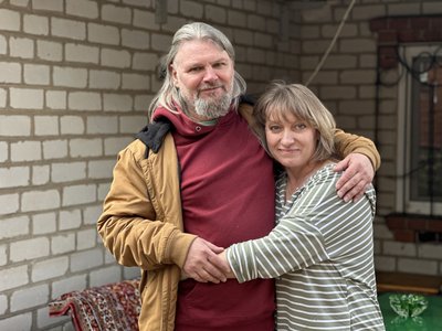 “Я виїжджаю, щоб забрати руки”. Керамістка зі Слов’янська готується до евакуації та рятує майстерню “Я виїжджаю, щоб забрати руки”. Керамістка зі Слов’янська готується до евакуації та рятує майстерню
