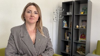 “Знайомляться і діляться досвідом”: дружини військових зустрічаються у Конотопі “Знайомляться і діляться досвідом”: дружини військових зустрічаються у Конотопі