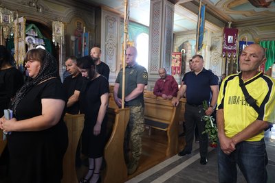 На Закарпатті попрощалися з полеглим захисником Андрієм Боршошем На Закарпатті попрощалися з полеглим захисником Андрієм Боршошем