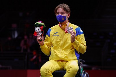 "Намагаємося прославляти Україну всіма силами": черкаський фехтувальник про підготовку до Параолімпіади-2024 "Намагаємося прославляти Україну всіма силами": черкаський фехтувальник про підготовку до Параолімпіади-2024
