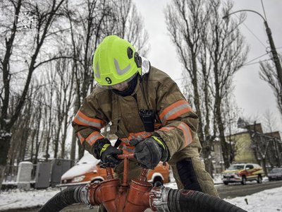 У Києві загорілася школа. Що відомо