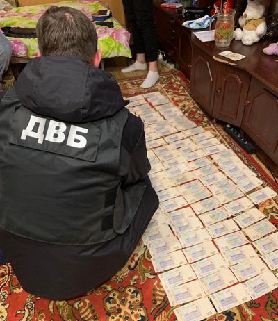 Студію з виготовлення та поширення порнографії викрили житомирські поліцейські