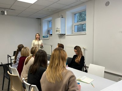 Курси ораторської майстерності, курси для переселенців Курси ораторської майстерності, курси для переселенців
