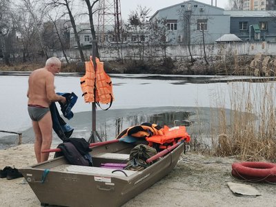 Водохреща у Полтаві: освячували воду та занурювались у водойми Водохреща у Полтаві: освячували воду та занурювались у водойми