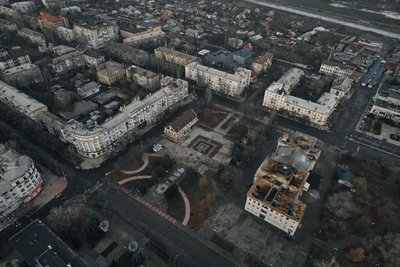 Бахмут знищене місто Бахмут знищене місто