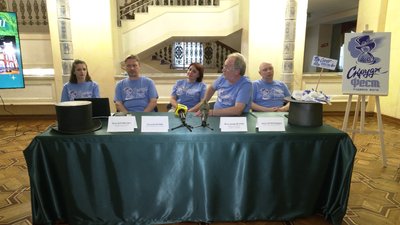 "Хочемо зробити казку": рівненські театрали презентували фестиваль "Скрудж Фест" "Хочемо зробити казку": рівненські театрали презентували фестиваль "Скрудж Фест"