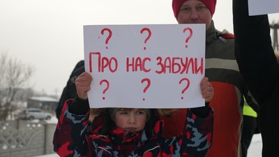 Мешканці Новоселиці поблизу Сум скаржаться на відсутність води і тепла через відключення світла