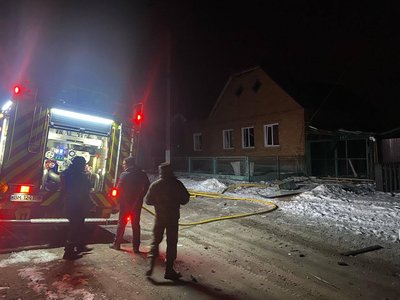 У Сумській громаді БпЛА влучив у будинок У Сумській громаді БпЛА влучив у будинок