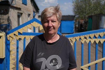 "Я глянув, тут все горить, поле горить кругом": наслідки обстрілу армії РФ по прифронтовій Великомихайлівці