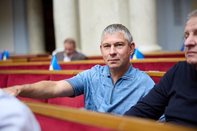 Мільйонні статки, скандальні ініціативи та допомога ЗСУ: нардеп Юрій Шаповалов із Полтавщини Мільйонні статки, скандальні ініціативи та допомога ЗСУ: нардеп Юрій Шаповалов із Полтавщини