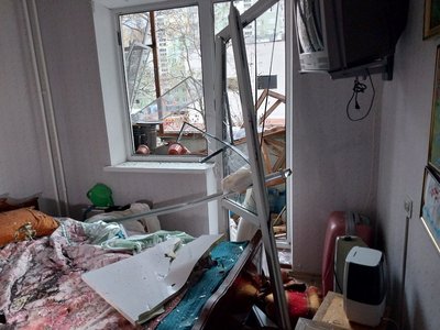 "Зашили ухо. Головне, що живі". Як оговтуються мешканці Сум після удару армії РФ "Зашили ухо. Головне, що живі". Як оговтуються мешканці Сум після удару армії РФ